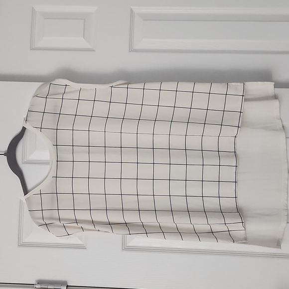 Shirts - Picture 2 of 14